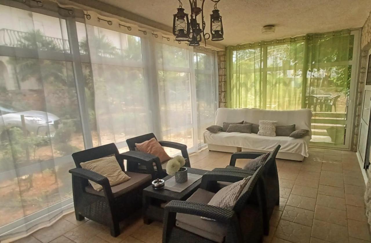 Apartment Sun Garden Малинська Екстер'єр фото